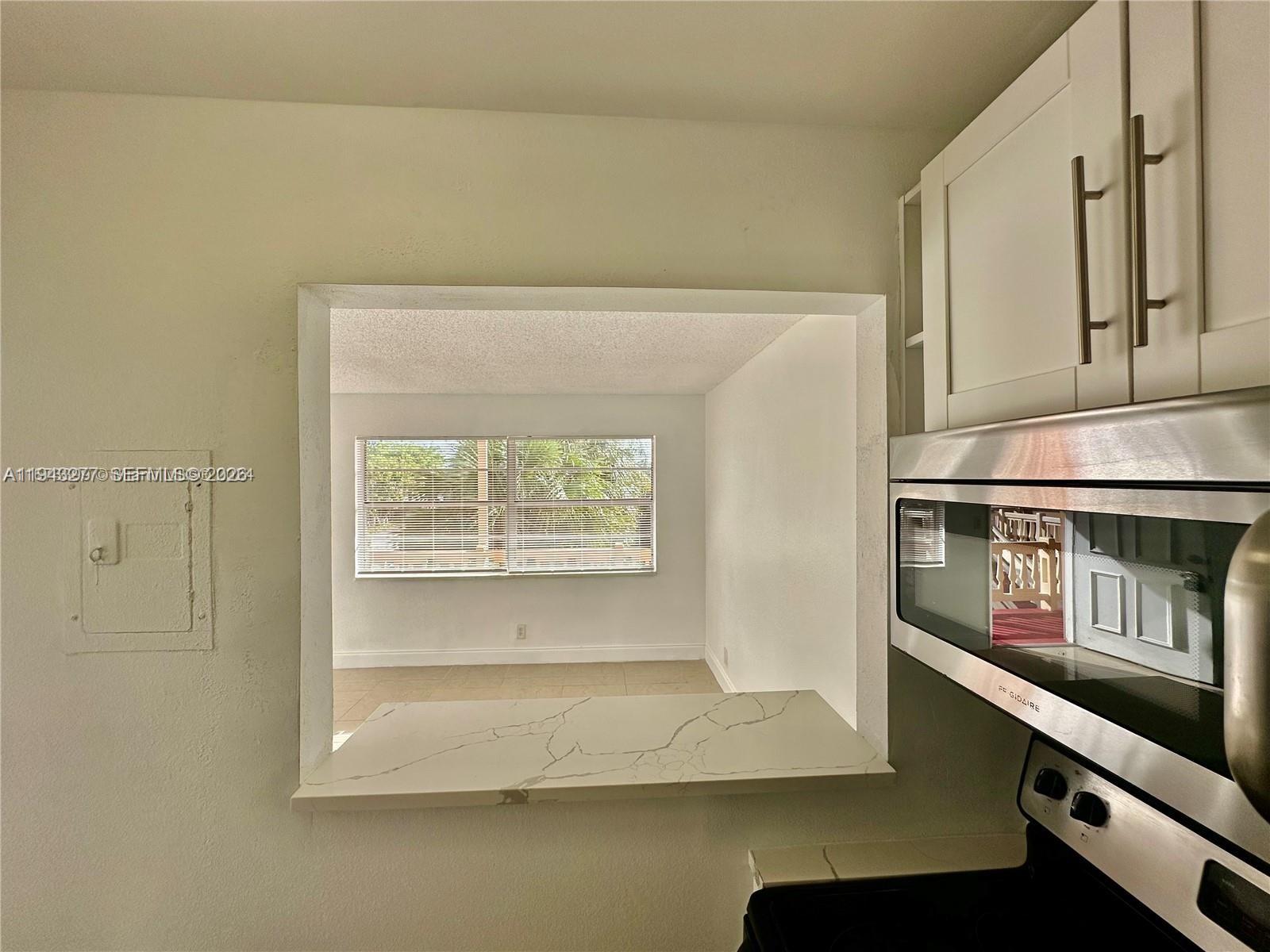 1ad5be0d-2253 241 SE 9th Ave # 207, Pompano Beach FL 33060 — #A11943277