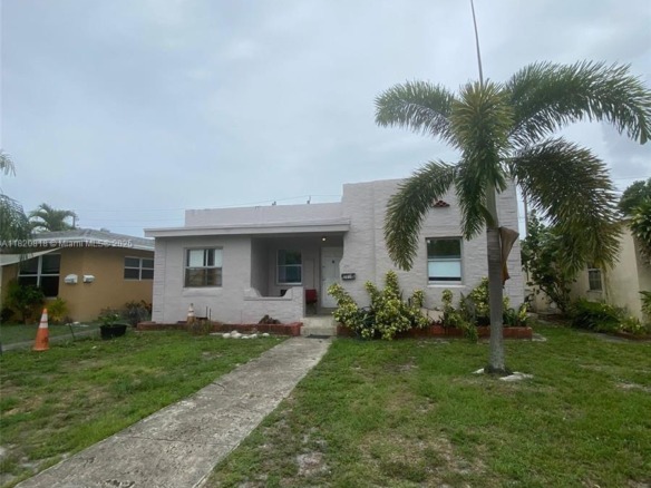 2014 Funston St, Hollywood FL 33020 — #A11820818