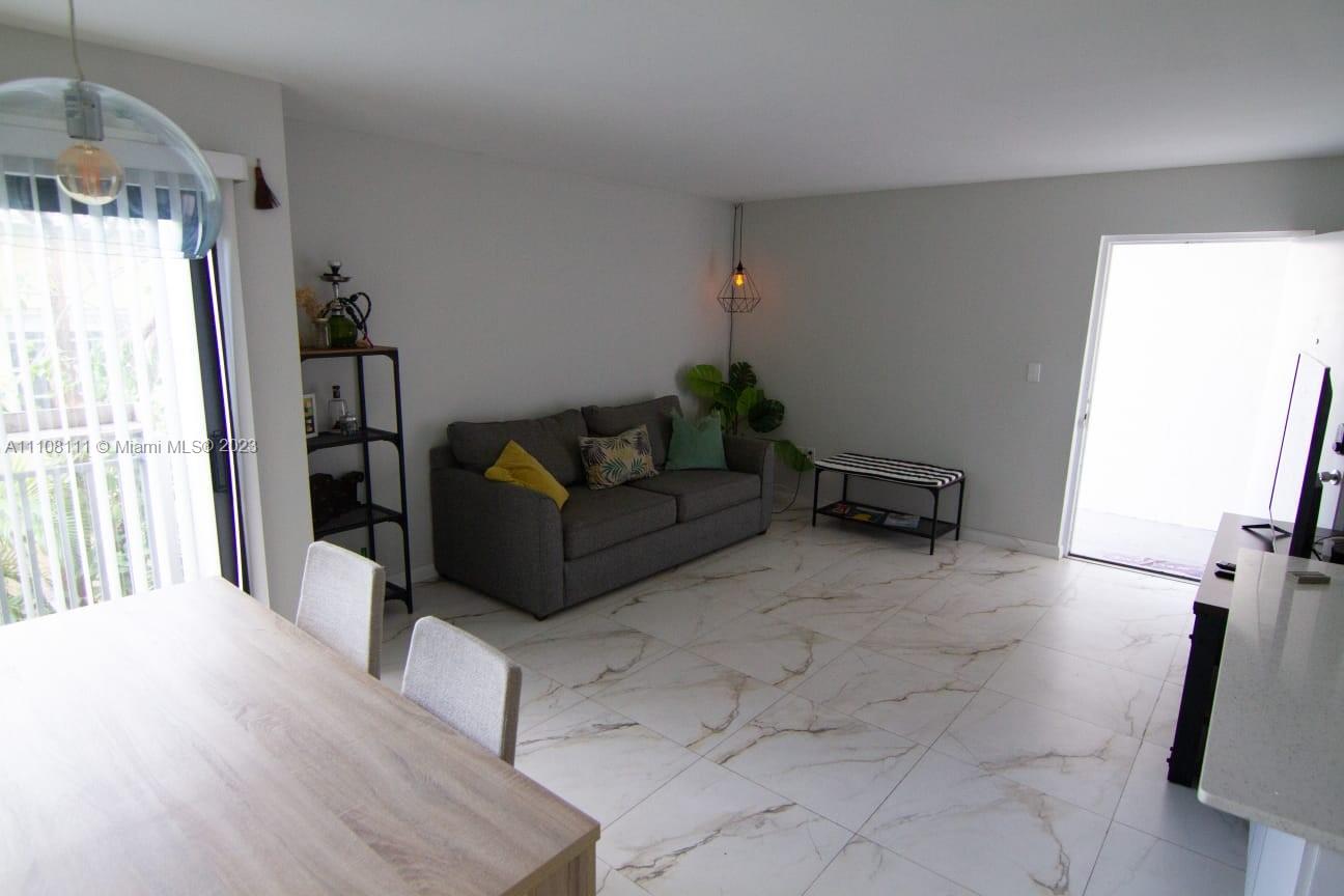 1ad5be0d-2404 753 Michigan # 3A, Miami Beach FL 33139 — #A11108111