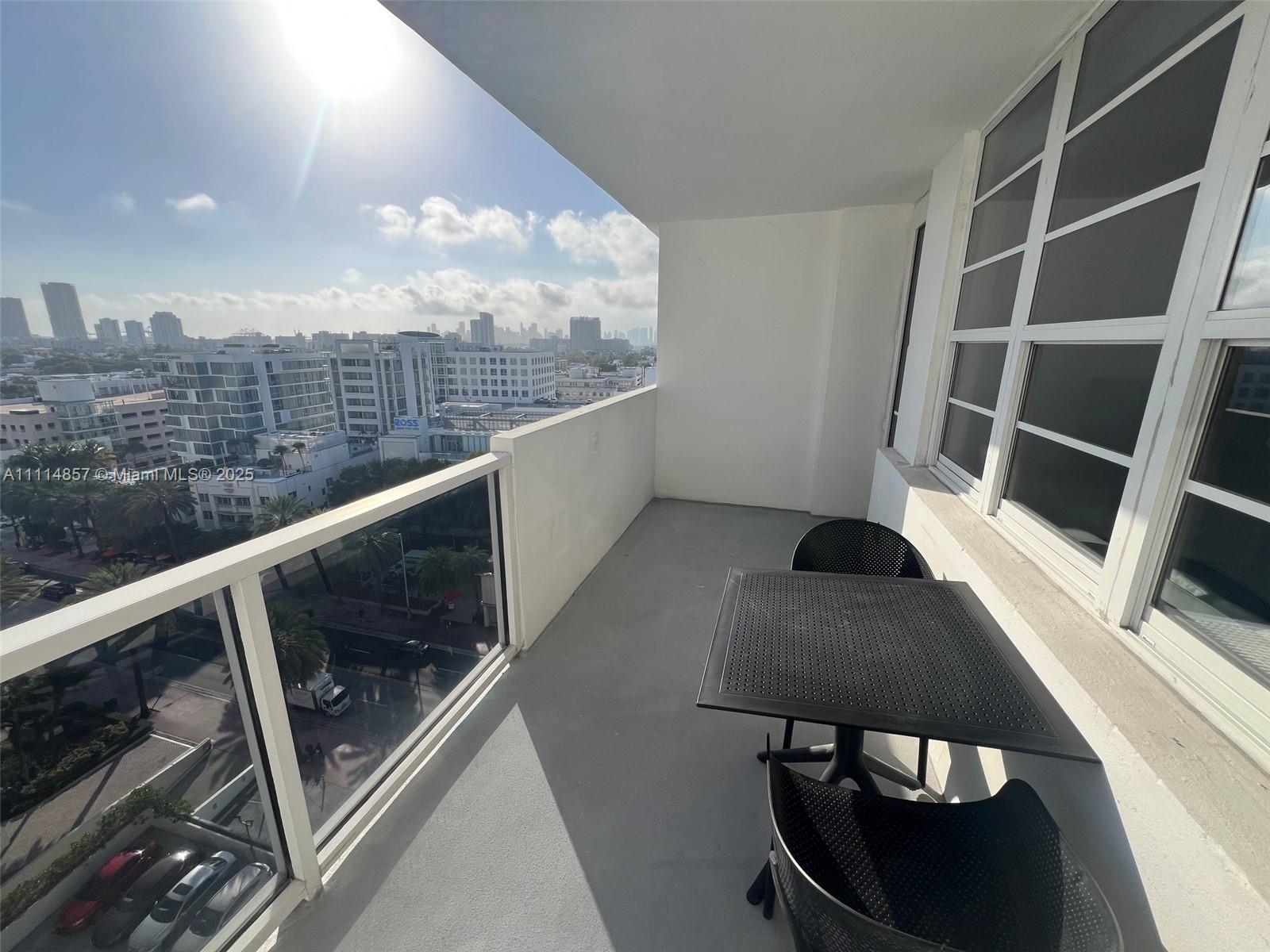 1ad5be0d-2425 100 Lincoln Rd # 1207, Miami Beach FL 33139 — #A11114857