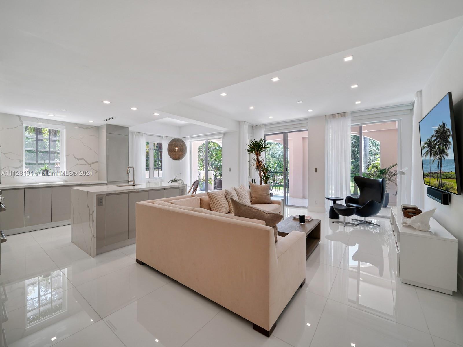1ad5be0d-2431 19117 Fisher Island Dr # 19117, Miami Beach FL 33109 — #A11128494