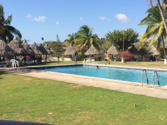 Paseo Las Lajas PANAMA, Other Country – Not In USA FL 331 — #A11150202
