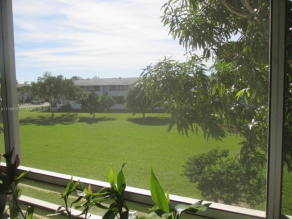 95 Kent F # 95, West Palm Beach FL 33417 — #A11196085