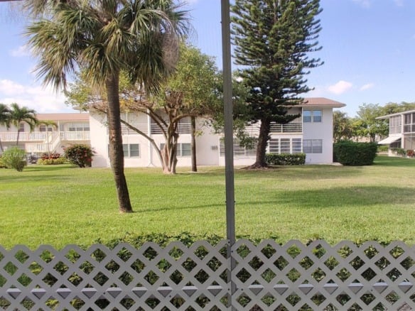 155 Easthampton G # 155, West Palm Beach FL 33417 — #A11204189