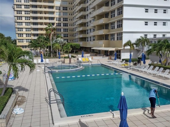 4747 Collins Ave # 107, Miami Beach FL 33140 — #A11252785
