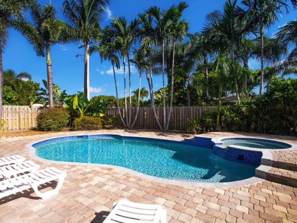 333 SE 3rd Ave, Dania Beach FL 33004 — #A11332220