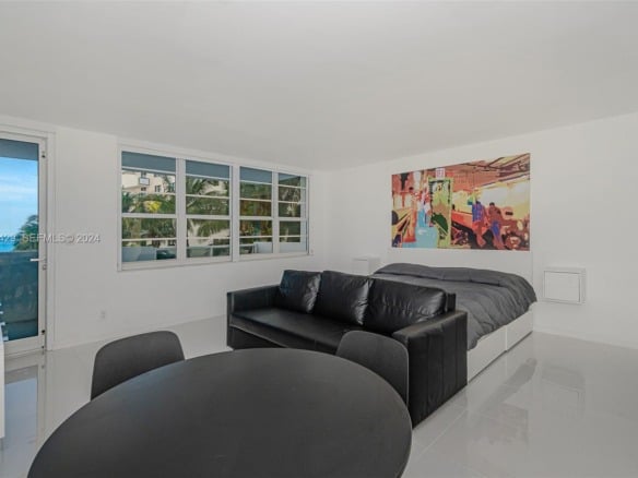 100 Lincoln Rd # 519, Miami Beach FL 33139 — #A11337429