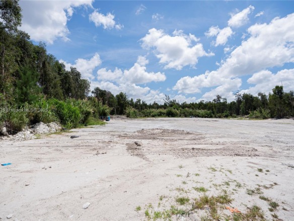NW 122 Ave, NW 50 ST, Doral FL 33178 — #A11815179