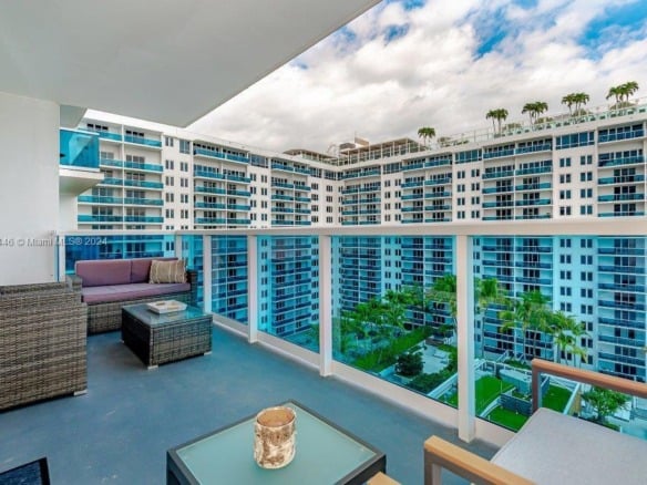 2301 Collins Ave # 1115, Miami Beach FL 33139 — #A11348446