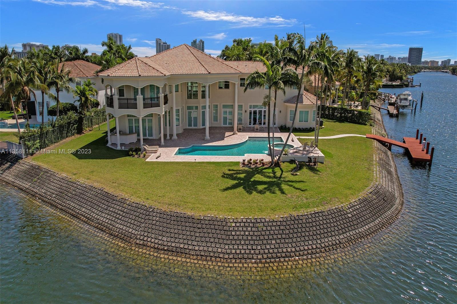 default 1130 Harbor Ct, Hollywood FL 33019 — #A11358111