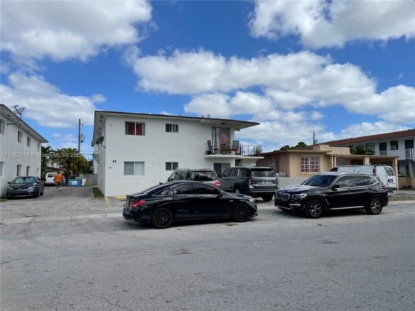 61 W 13th St, Hialeah FL 33010 — #A11362159