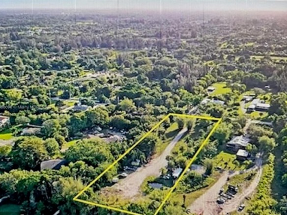6453 SW 185th Way, Southwest Ranches FL 33332 — #A11388696