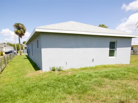 3428 N Jeffcott ST, Fort Myers FL 33916 — #A11431839
