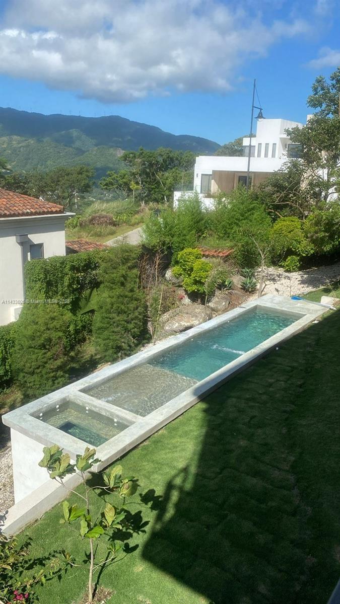 46 Cerro Real Alto Las Palomas, CR — #A11433606