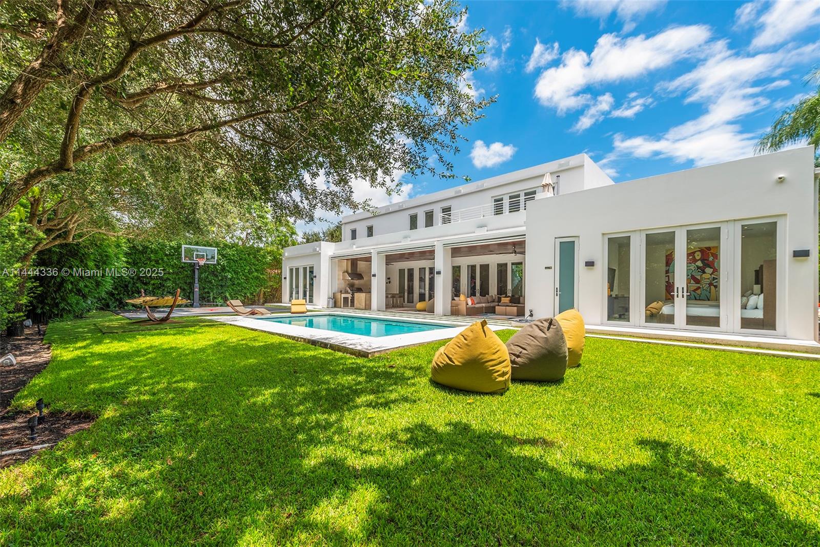 1ad5be0d-2790 7930 SW 52nd Ct, Miami FL 33143 — #A11444336