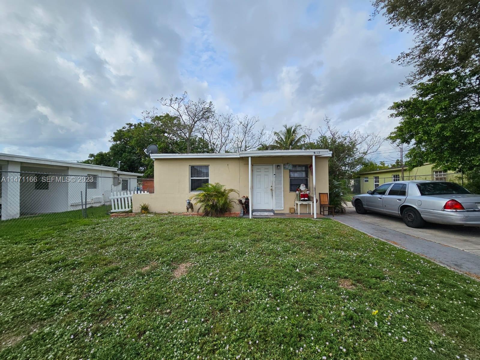 1ad5be0d-2836 1817 NW 25th Ave, Fort Lauderdale FL 33311 — #A11471166