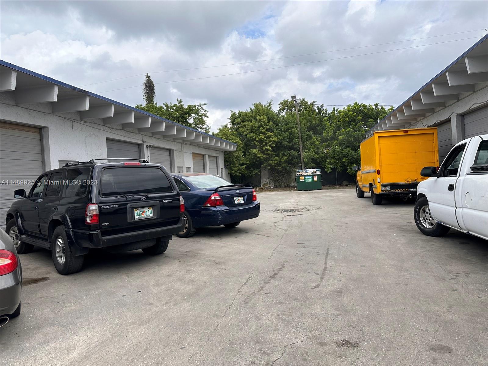 1ad5be0d-2872 5801-5807 Dawson St, Hollywood FL 33023 — #A11489925