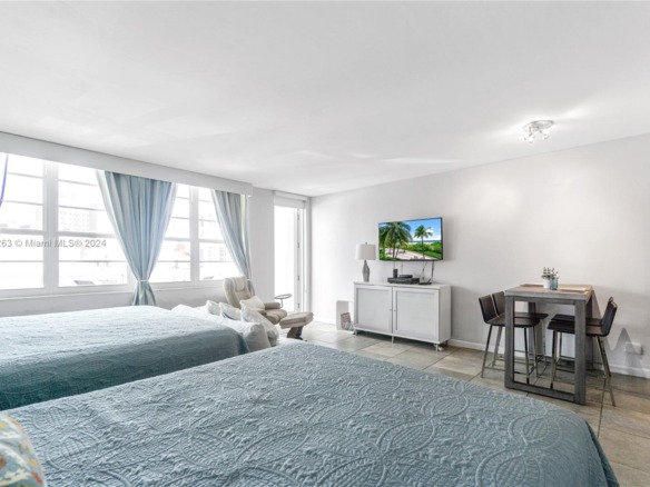 100 Lincoln Rd # 320, Miami Beach FL 33139 — #A11325263
