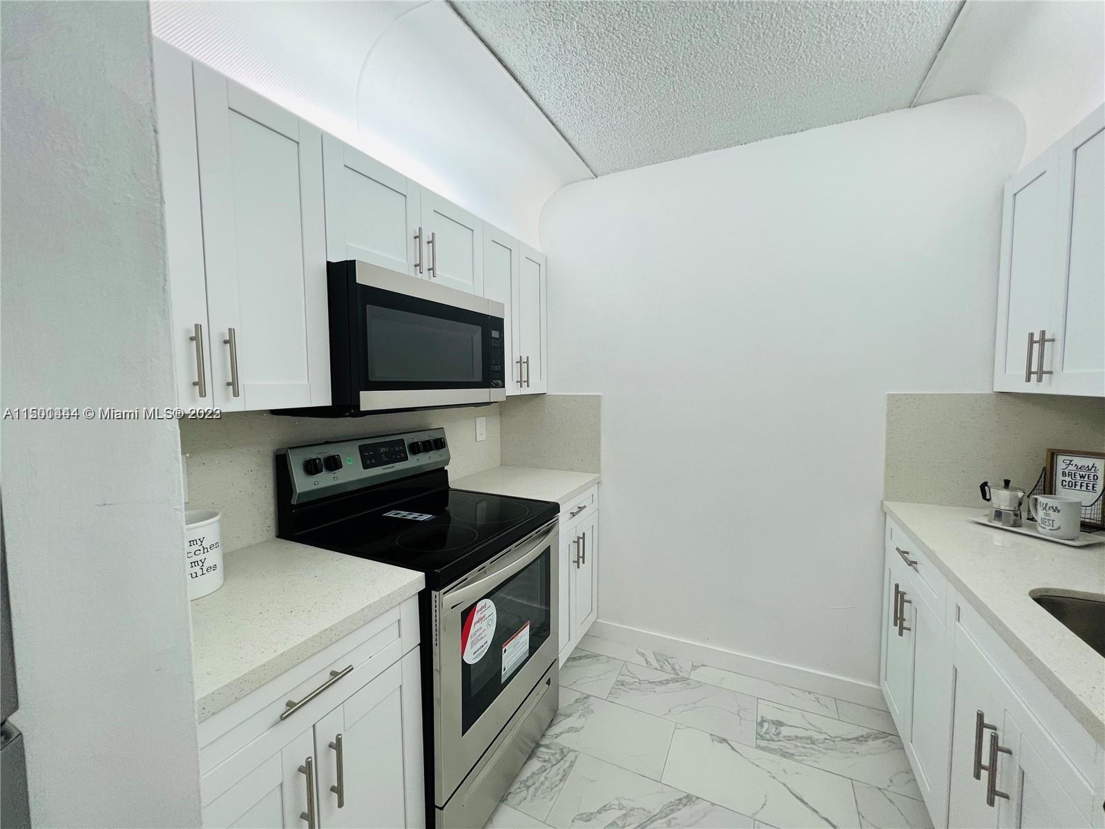 1ad5be0d-2899 8260 SW 210th St # 220, Cutler Bay FL 33189 — #A11501444