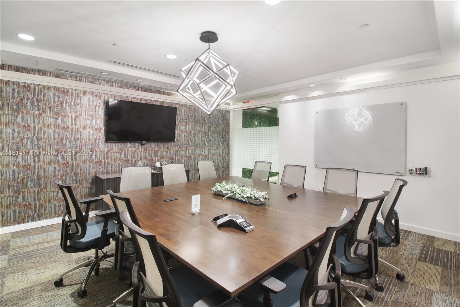 1ad5be0d-290 2525 Ponce De Leon Blvd # 300, Coral Gables FL 33134 — #A11814814