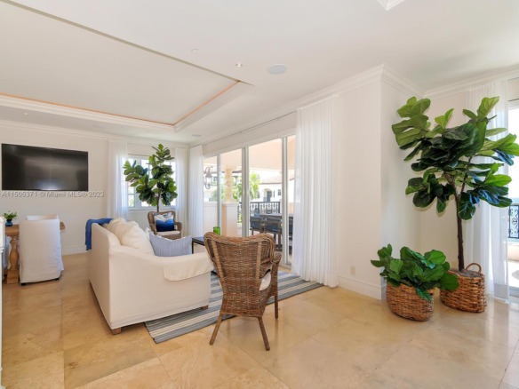 19251 FISHER ISLAND DRIVE # 19251, Fisher Island FL 33109 — #A11505371