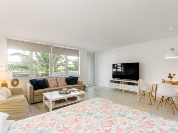 100 Lincoln Rd # 312, Miami Beach FL 33139 — #A11517143