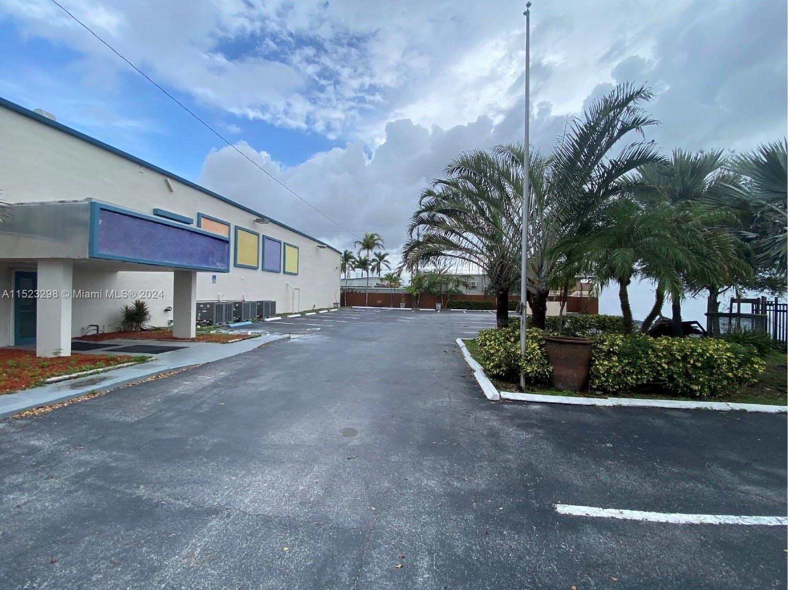 2055 Liberty St, Hollywood FL 33020 — #A11523298