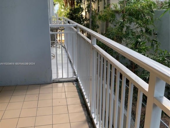 947 Lenox Ave # 204, Miami Beach FL 33139 — #A11523401