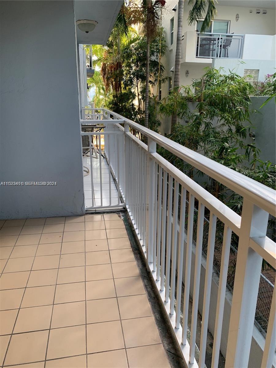 1ad5be0d-2962 947 Lenox Ave # 204, Miami Beach FL 33139 — #A11523401