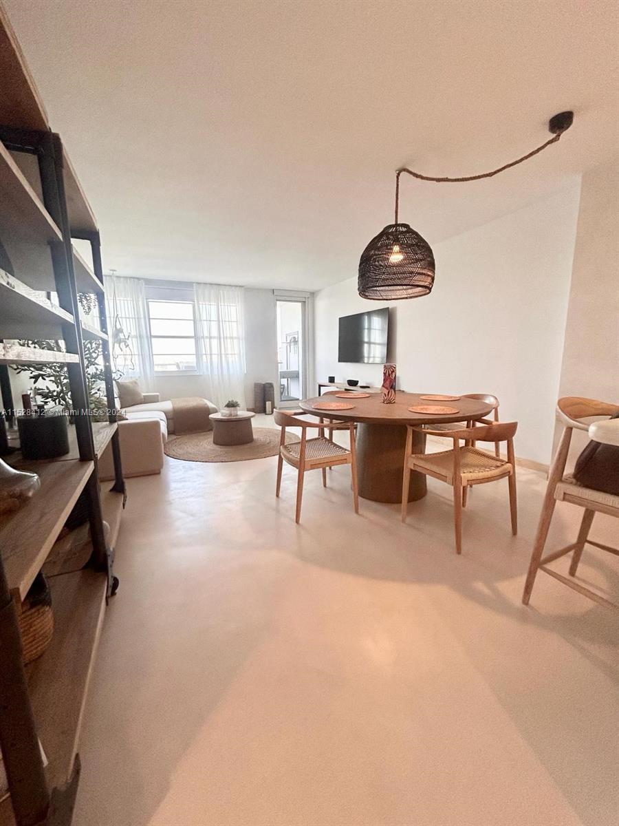 1ad5be0d-2972 100 Lincoln Rd # 1543, Miami Beach FL 33139 — #A11528412