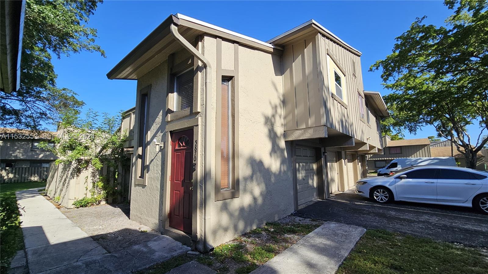 1ad5be0d-2987 5870 NW 21st St, Lauderhill FL 33313 — #A11532553