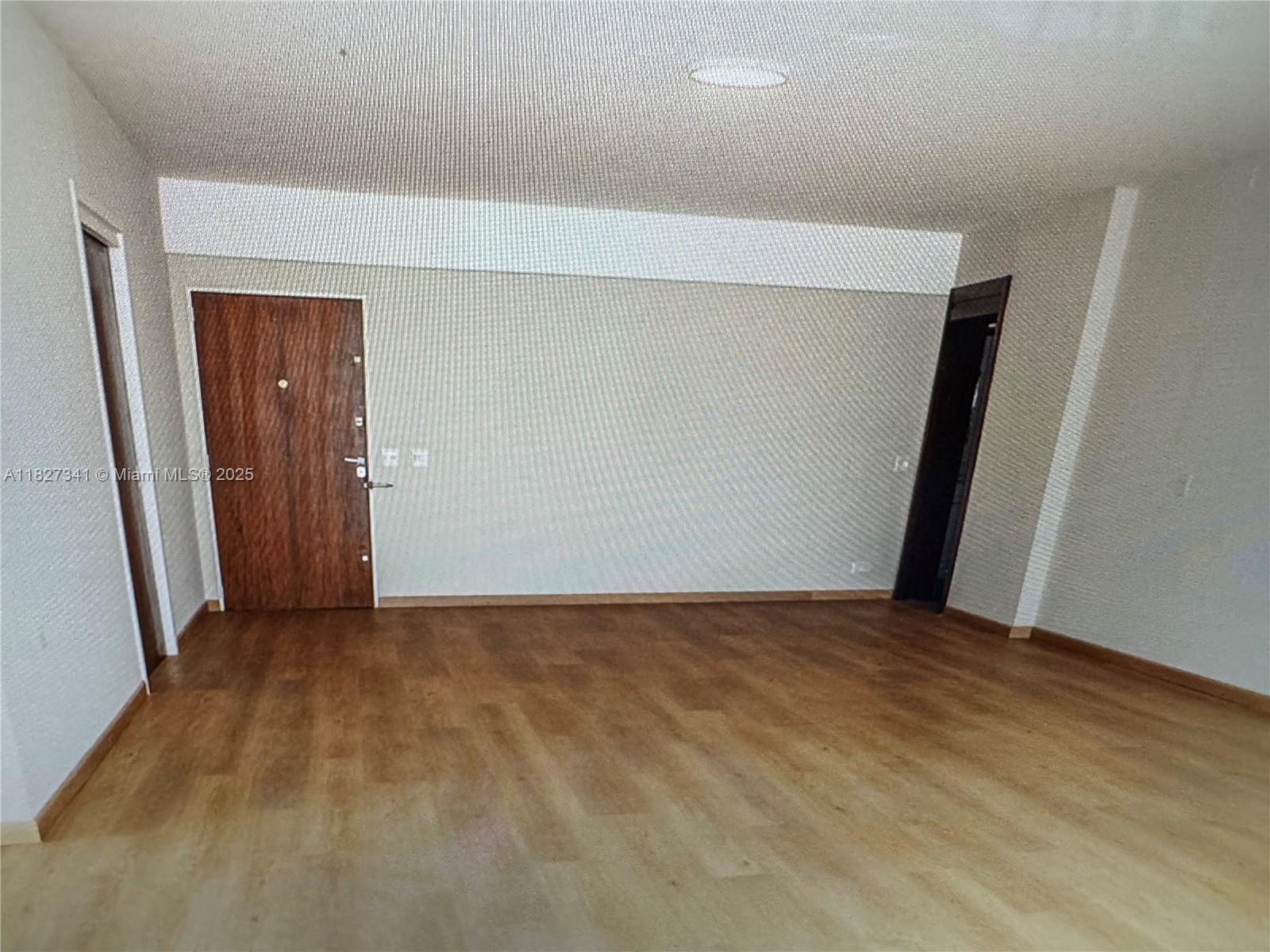 1ad5be0d-303 Listing #A11827341