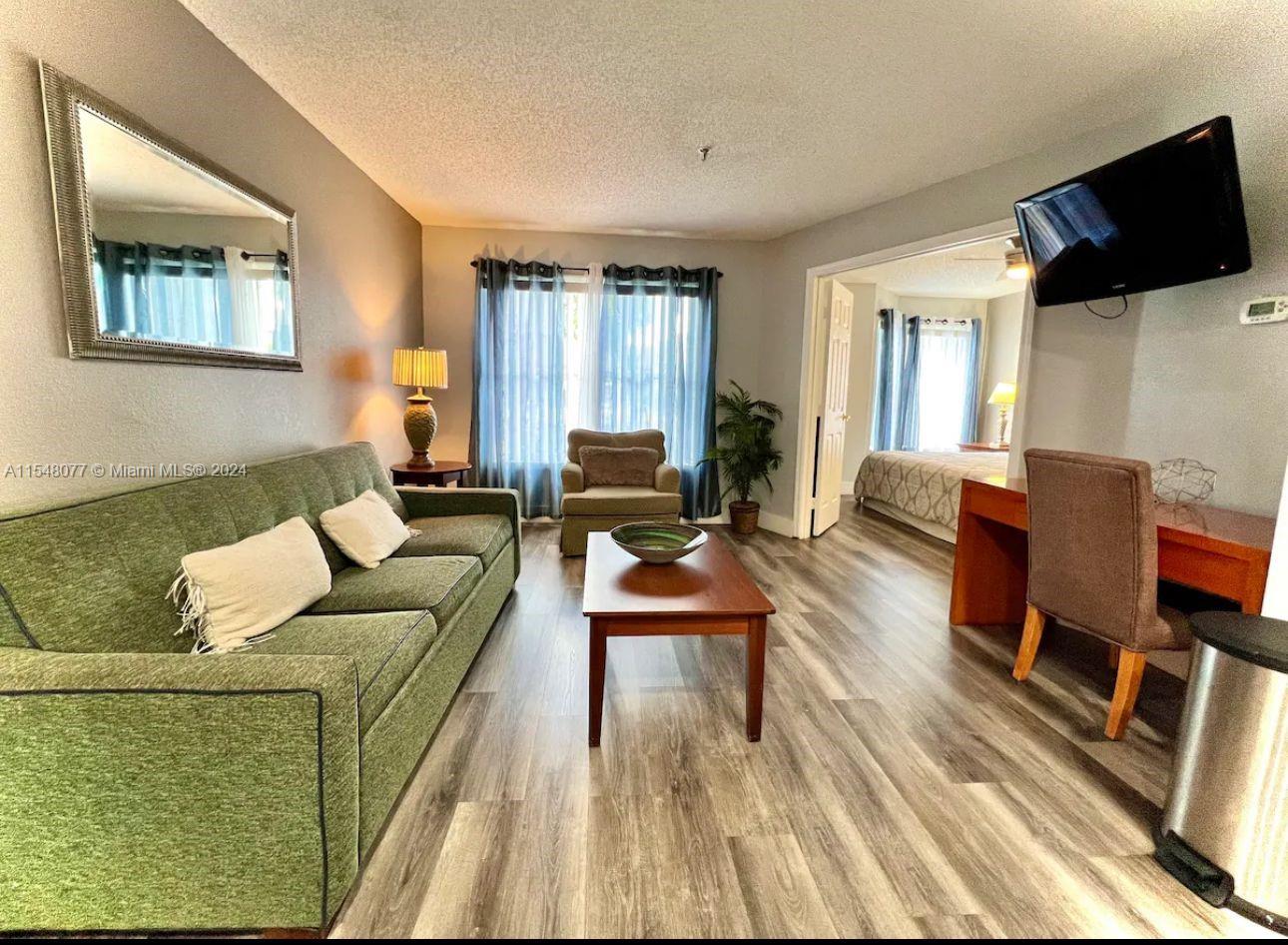 1ad5be0d-3041 3100 PARKWAY # 617, Kissimmee FL 34747 — #A11548077