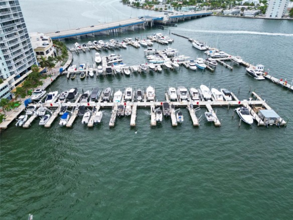 7601 E Treasure Dr #C-108, North Bay Village FL 33141 — #A11830247