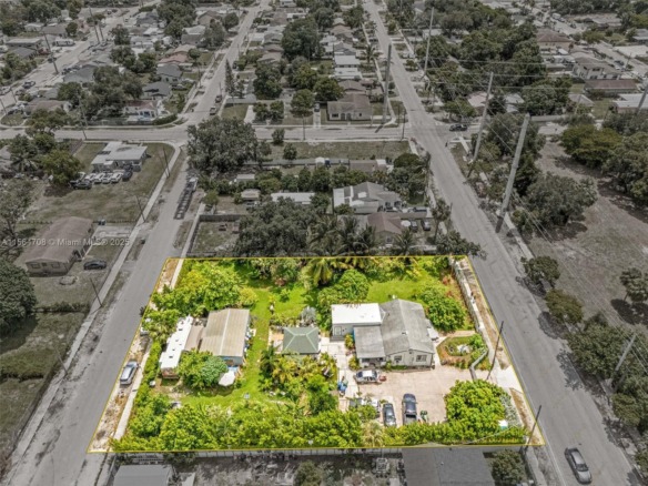 2647 NW 87th St, Miami FL 33147 — #A11564708