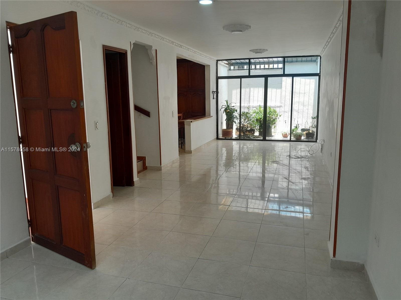 1ad5be0d-3169 Calle 57 #23-98 Unit 4 Palmira, – Colombia — #A11578058