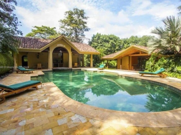 9 Santa Rita de OROTINA Casa de Campo Costa Rica., Al — #A11581990