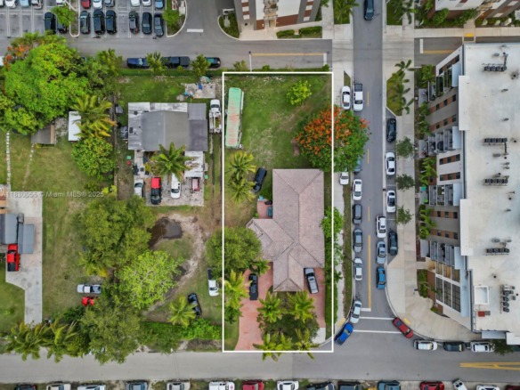 14270 Henderson St, Homestead FL 33032 — #A11830055