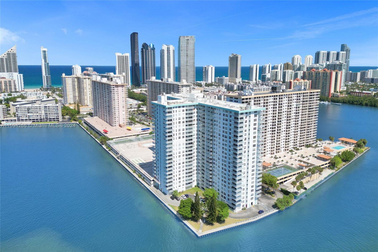 301 174th St # 1701, Sunny Isles Beach FL 33160 — #A11594266