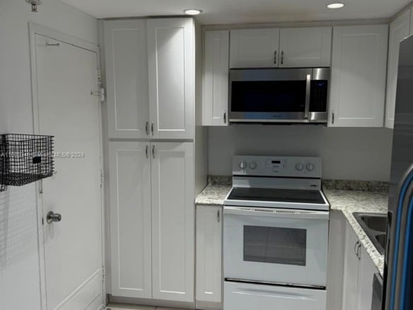 400 Kings Point Dr # 719, Sunny Isles Beach FL 33160 — #A11600345