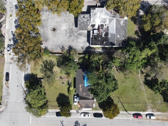 3373 Thomas Ave, Miami FL 33133 — #A11600468