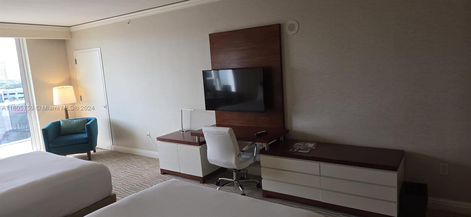 1ad5be0d-3276 18001 Collins Ave # 601, Sunny Isles Beach FL 33160 — #A11605759