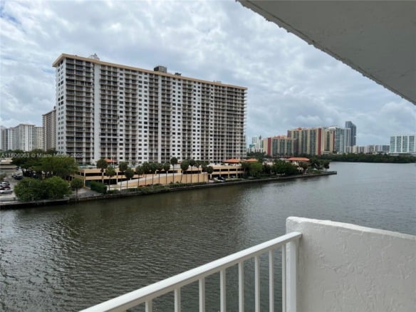 4000 NE 170th St # 604, North Miami Beach FL 33160 — #A11606063