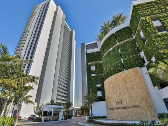 16385 Biscayne Blvd # 1418, North Miami Beach FL 33160 — #A11612006