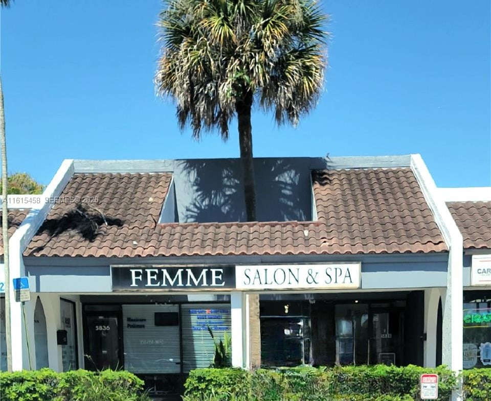 960