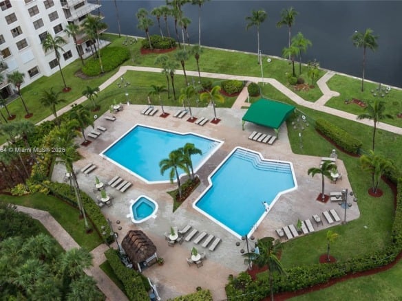 18181 NE 31st Ct # 2202, Aventura FL 33160 — #A11618464