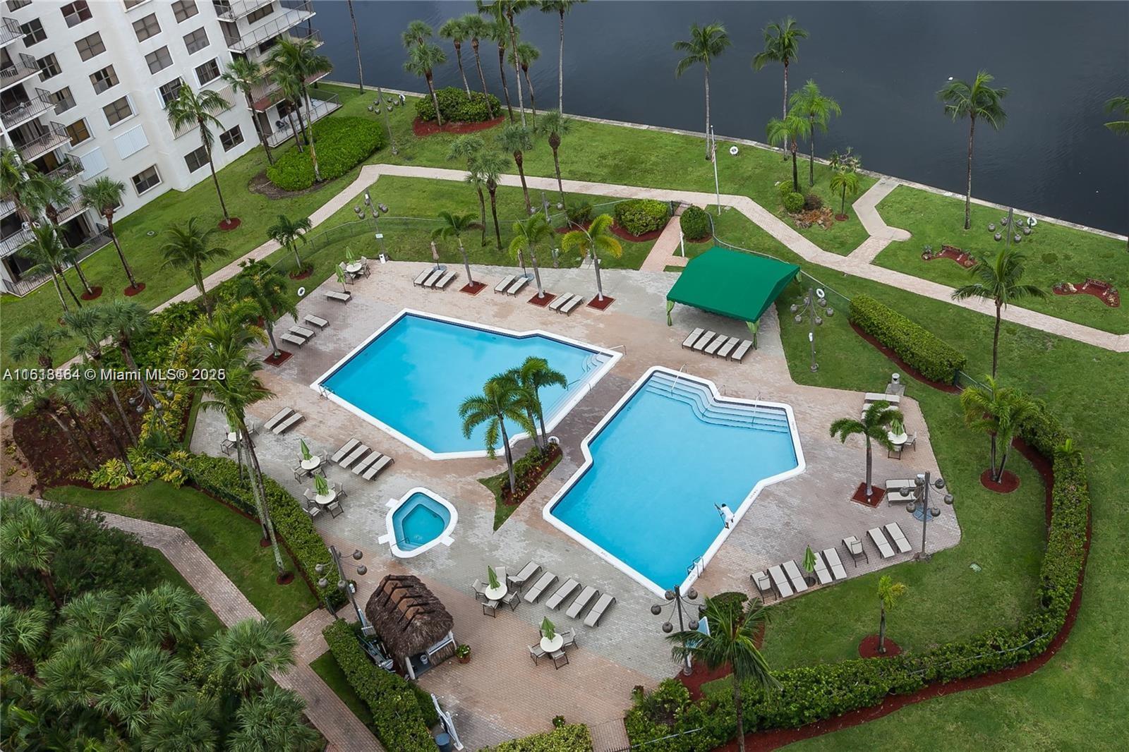1ad5be0d-3348 18181 NE 31st Ct # 2202, Aventura FL 33160 — #A11618464