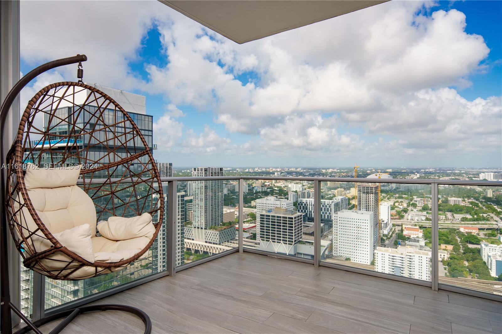 1ad5be0d-3351 851 NE 1st Ave # 4406, Miami FL 33132 — #A11618762