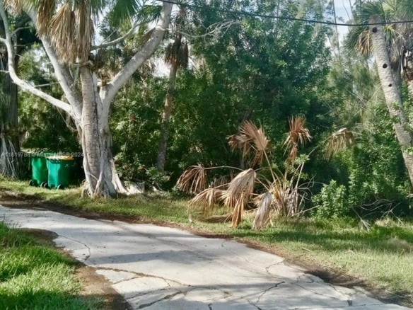 215 Glenholm Ave, Other City – In The State Of Florida FL 33950 — #A11619788