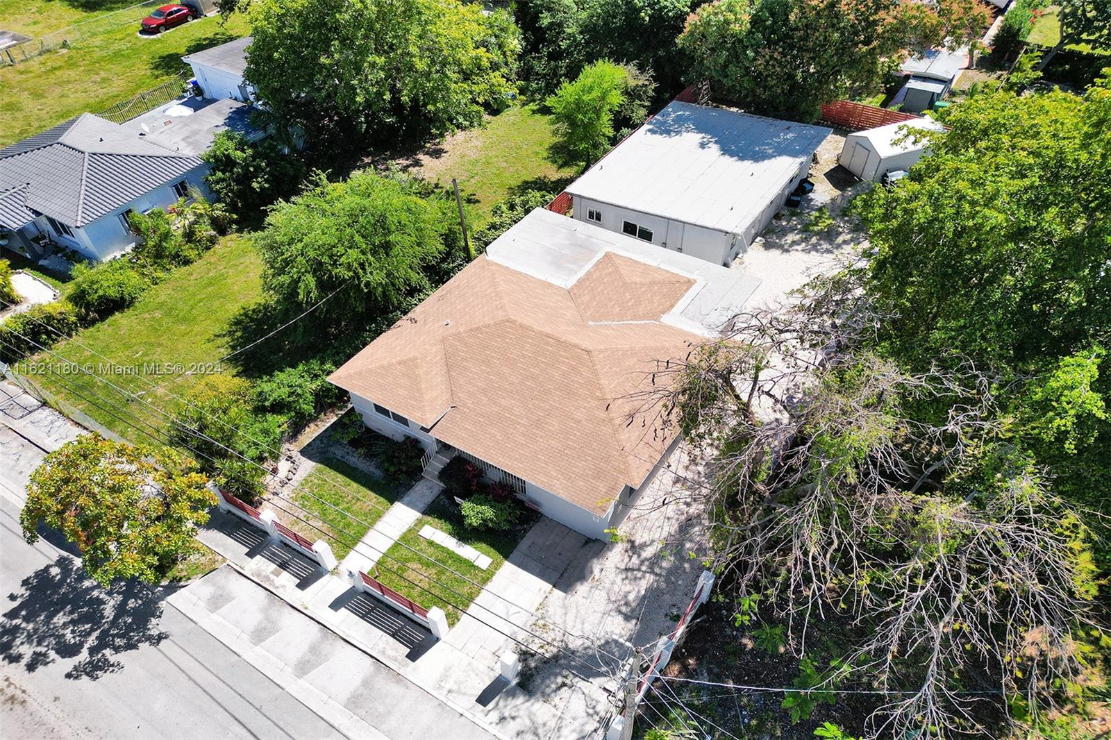 default 418 NW 47th St, Miami FL 33127 — #A11621180